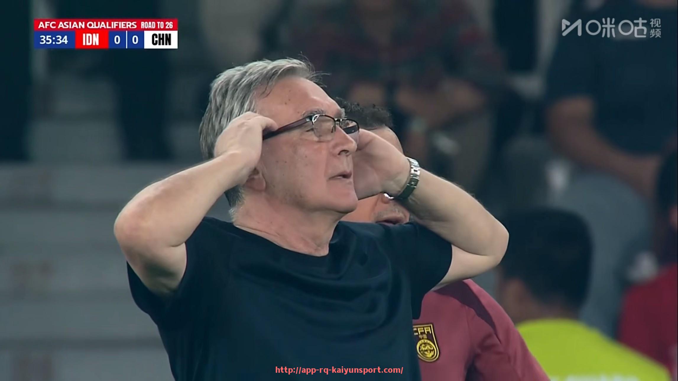 开云体育官网app下载-C罗入选英超最伟大球员名单的理由与历史评价